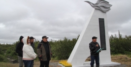В поселке Усть-Янск открыт памятник жертвам авиакатастрофы вертолета Ми-8  пресс-служба администрации правительства РС (Я)