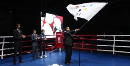 Флаг FISU передали Таиланду на Чемпионате мира по боксу среди студентов в Якутске Яна Лазарева, YakutiaMedia