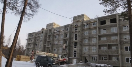 Строительство домов для переселения нерюнгринцев из аварийного жилья продолжается в Якутии администрация г.Нерюнгри