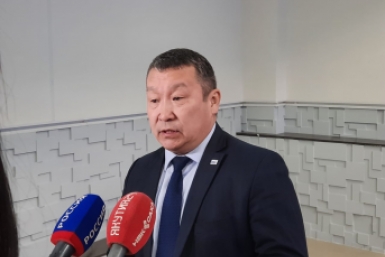 "Единая Россия" выдвинула Садовникова на пост главы Якутска
