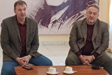 В Якутске стартовали гастроли Донецкого молодежного театра ИА YakutiaMedia