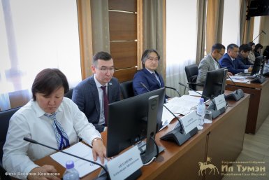Госсобрание Якутии одобрило назначение Бочкова первым зампредом