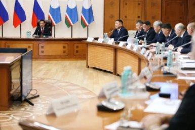 Глава Якутии потребовал от муниципалитетов обеспечить бесперебойную зимовку Андрей Сорокин