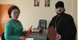 Соглашение о сотрудничестве подписали Министерство образования и Якутская епархия Пресс-служба министерства образования РС(Я)