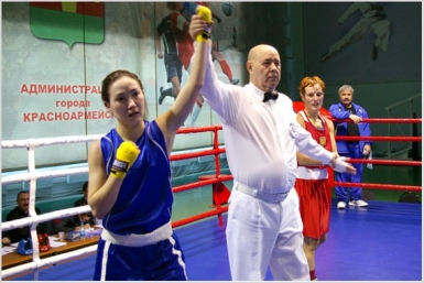 Якутская спортсменка поборется за выход в финал Чемпионата России по боксу  sportsakha.com