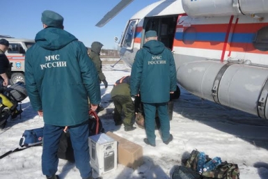 Оперативная группа МЧС из Якутска вылетела в Ленск  Пресс-служба МЧС России по РС (Я)