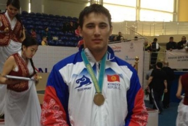 Якутский борец, тяжеловес Айаал Лазарев стал чемпионом Азии Sportsakha.com