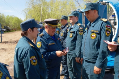 Готовность сил и средств ГИМС и спасателей проверили в Якутске МЧС по Якутии