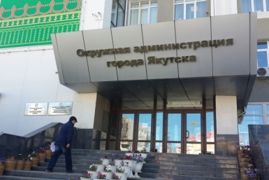 После пожара в 12-квартирном доме мэрия Якутска забыла провести ремонт в квартирах   Алена Подковырова, YakutiaMedia