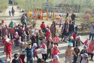 До конца 2015 года более 9,4 тысяч детей пойдут в детские сады в Якутии  Алена Подковырова, YakutiaMedia