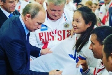 Владимир Путин поздравил якутянку Степаниду Артахинову с успехами на IWAS-2015 социальная сеть Instagram