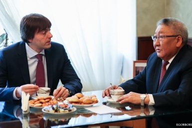 Глава региона и руководитель Рособрнадзора обсудили проблемы образования в Якутии сайт egorborisov.ru