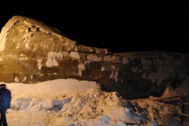 Строительство спорткомплекса, где рухнула крыша, продолжат после экспертизы в Якутии  WhatsApp