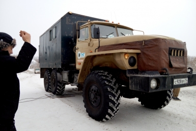 Почти 90% транспорта ездит с перегрузом по автозимнику к Чаяндинскому месторождению Якутии Нюргуяна Иванова, Yakutiamedia