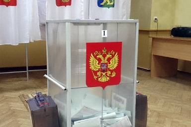 Глава Якутии поздравил вновь избранного главу поселка Чульман Сталика Дерягина ПримаМедия