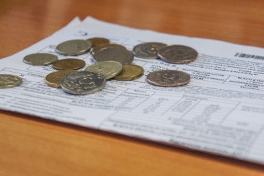 Прогноз по росту цен на бензин и тарифы ЖКХ дали экономисты ПримаМедия