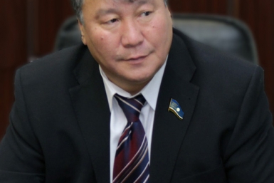 Спикер Ил Тумэн вошел в десятку медиарейтинга глав парламентов регионов РФ Пресс-служба Ил Тумэн
