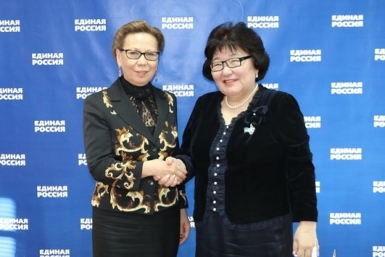 Галина Данчикова и Елена Голомарева пресс-служба ЯРО &quotЕдиная Россия&quot