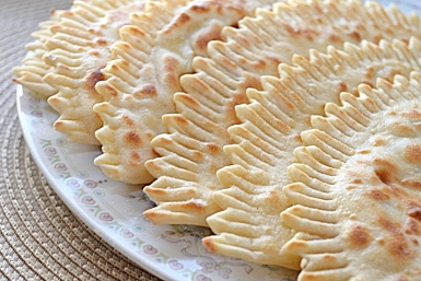 Сухие чебуреки Лесана
