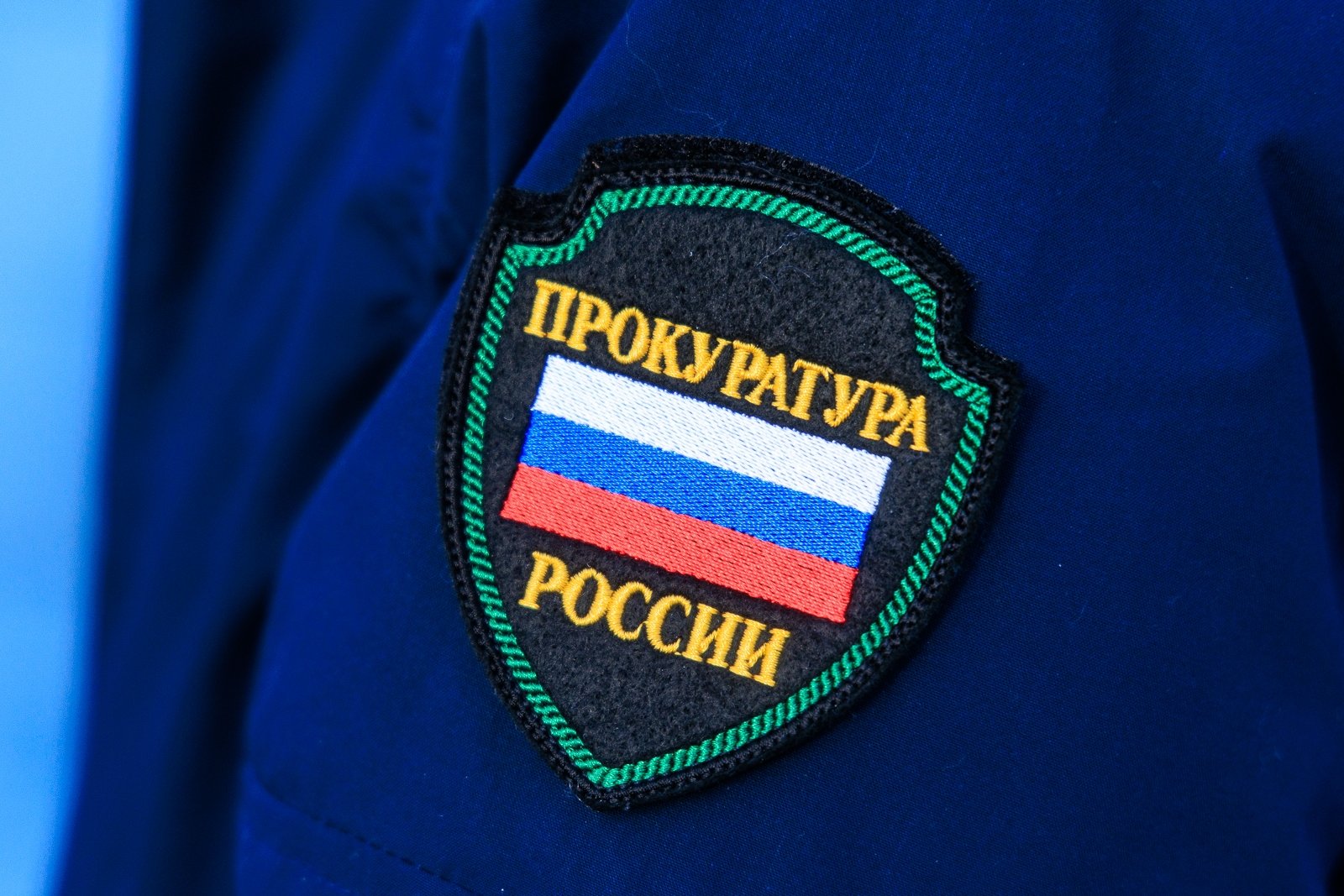 В Нюрбинском районе пьяный тракторист без прав перевернул технику Евгений  Кулешов, ИА PrimaMedia.ru